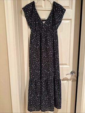 Universal Thread Black Floral Maxi Dress